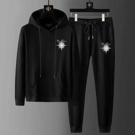 Picture of Dior SweatSuits _SKUDiorM-5XLkdtn17128005